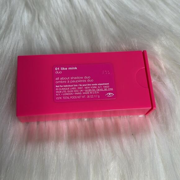 Clinique All About Eyes Like Mink Eyeshadow Duo - Picture 3 of 3